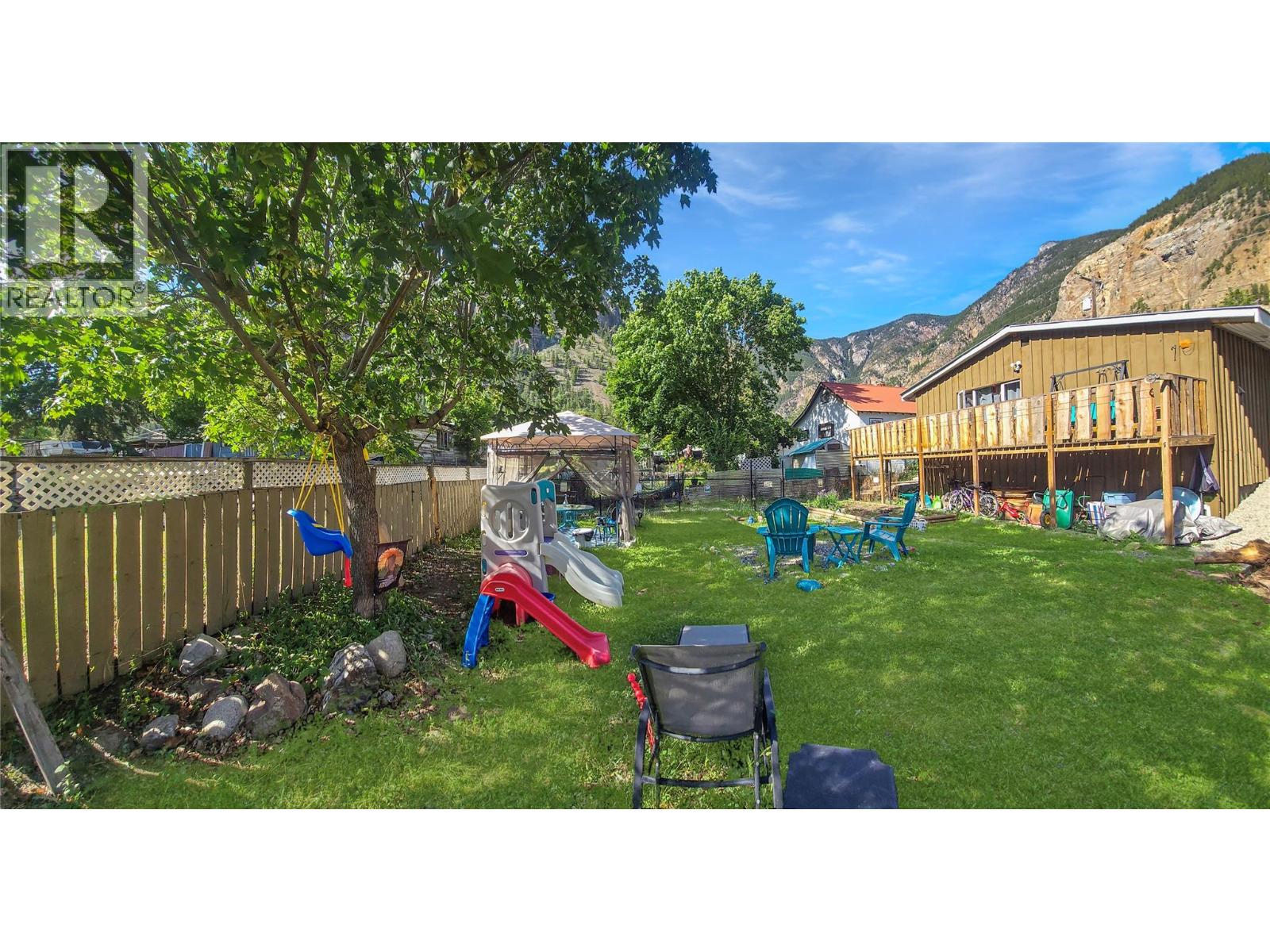 956 Richter Avenue, Hedley, British Columbia  V0X 1K0 - Photo 6 - 10374495