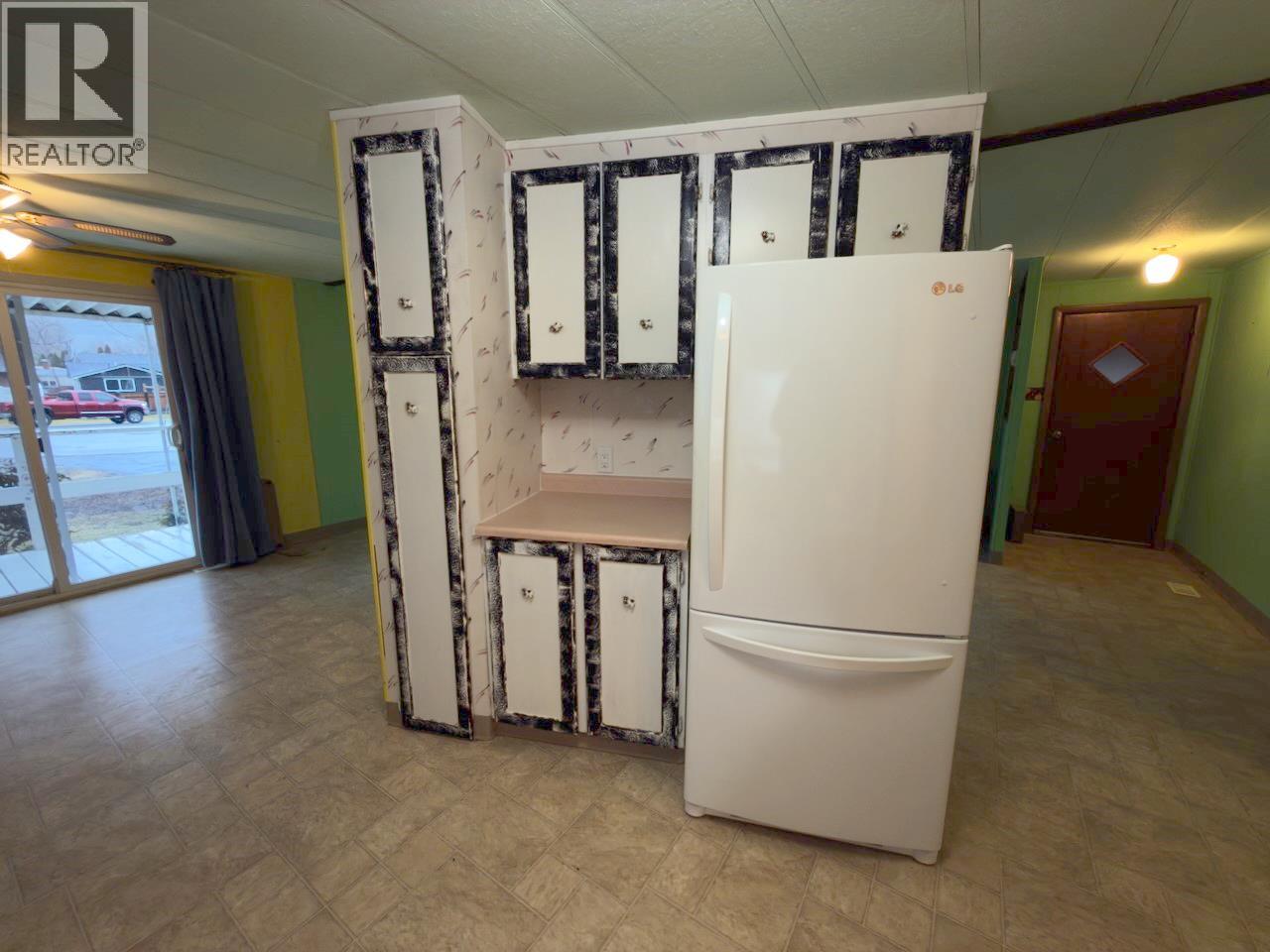 1357 Brockie Place, Okanagan Falls, British Columbia  V0H 1R0 - Photo 4 - 10374545