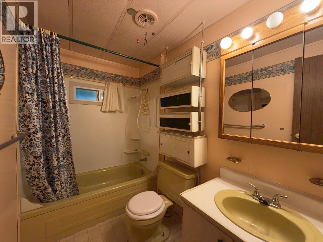 1357 Brockie Place, Okanagan Falls, British Columbia  V0H 1R0 - Photo 9 - 10374545