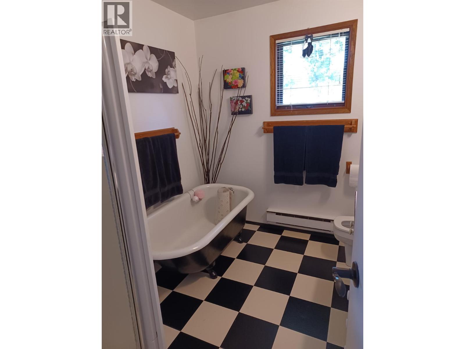 7775 Gn Road, Grand Forks, British Columbia  V0H 1H2 - Photo 18 - 10374318