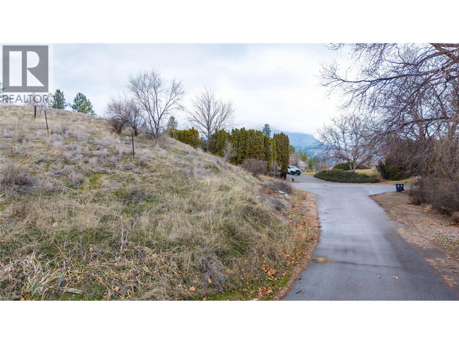 1214 Lambert Drive, Penticton, British Columbia  V2A 8Y5 - Photo 29 - 10374393