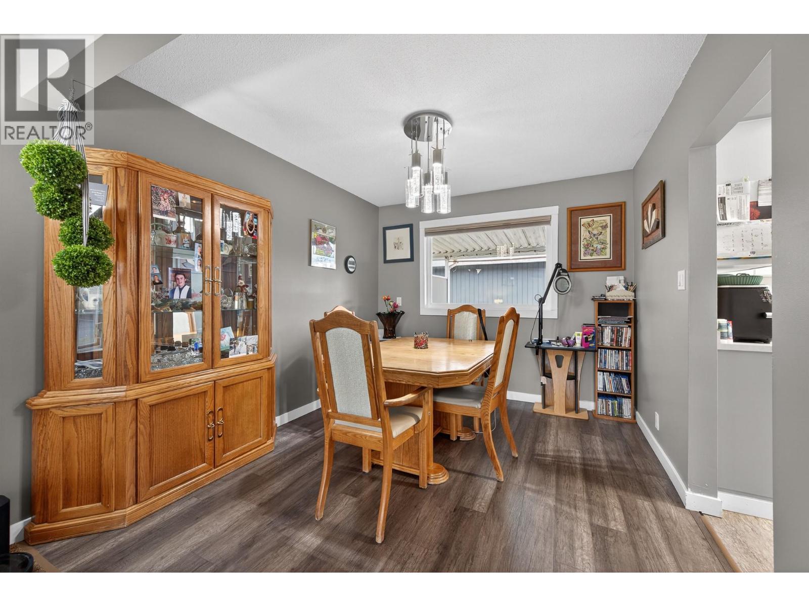 797 Ridgeview Terrace, Kamloops, British Columbia  V2B 4G8 - Photo 6 - 10374280
