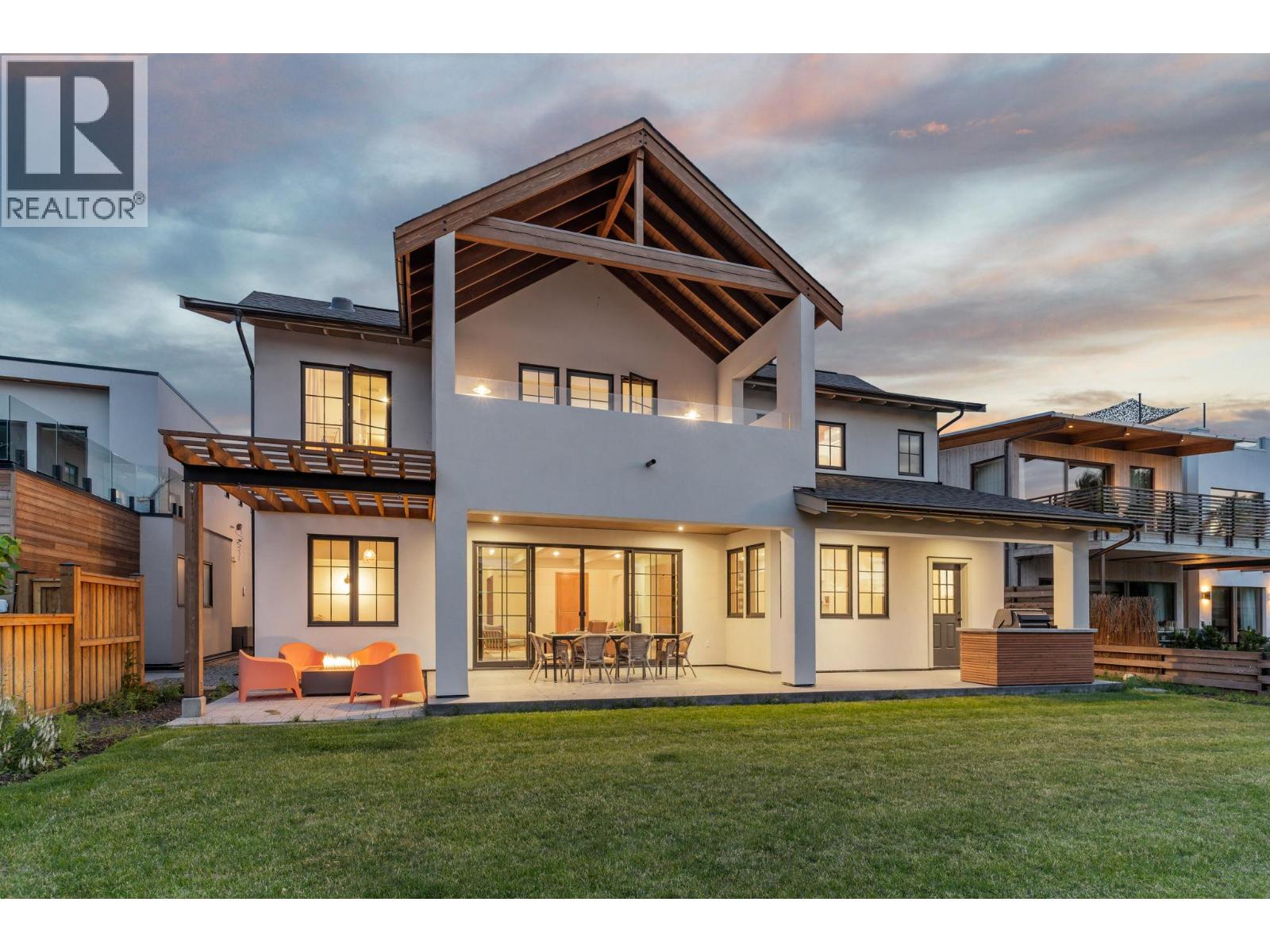 886 Lighthouse Landing, Summerland, British Columbia  V0H 1Z9 - Photo 4 - 10374476