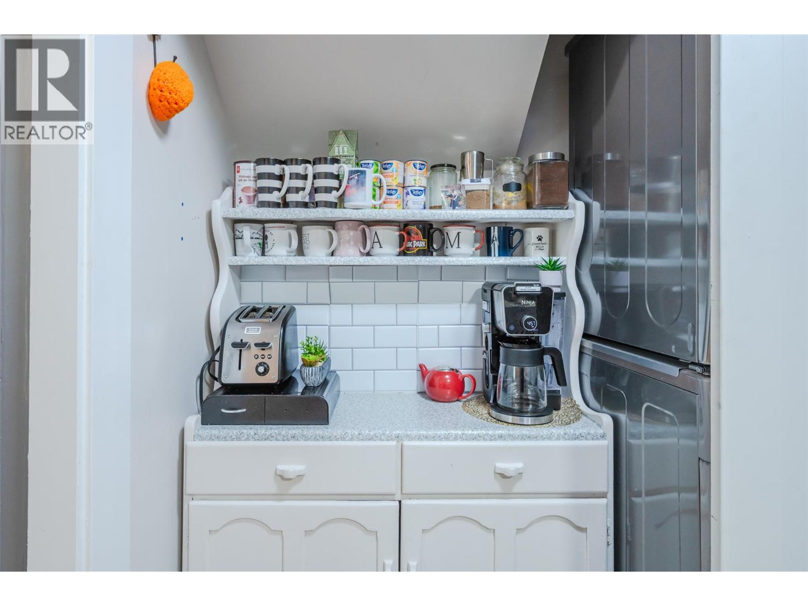 80 Green Avenue E Unit# 27, Penticton, British Columbia  V2A 7P4 - Photo 18 - 10374398