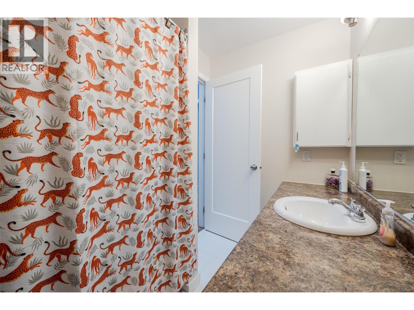 80 Green Avenue E Unit# 27, Penticton, British Columbia  V2A 7P4 - Photo 29 - 10374398