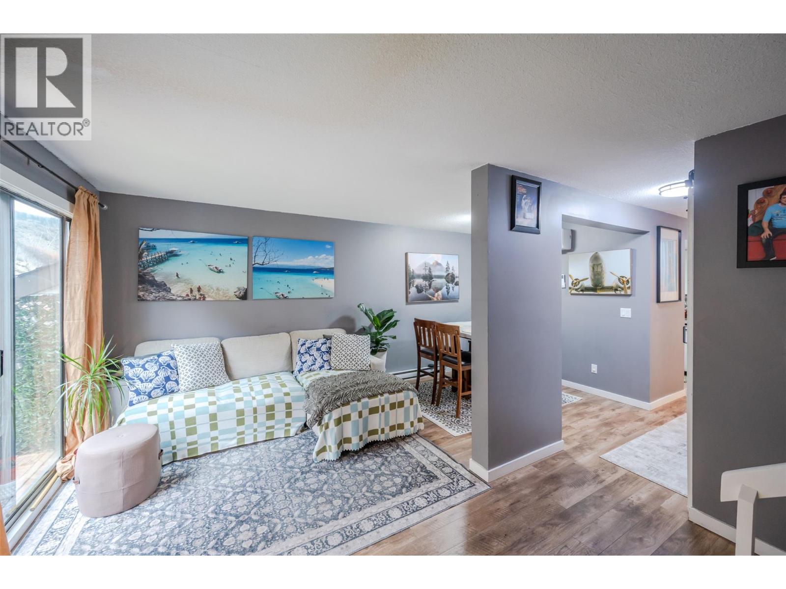 80 Green Avenue E Unit# 27, Penticton, British Columbia  V2A 7P4 - Photo 3 - 10374398