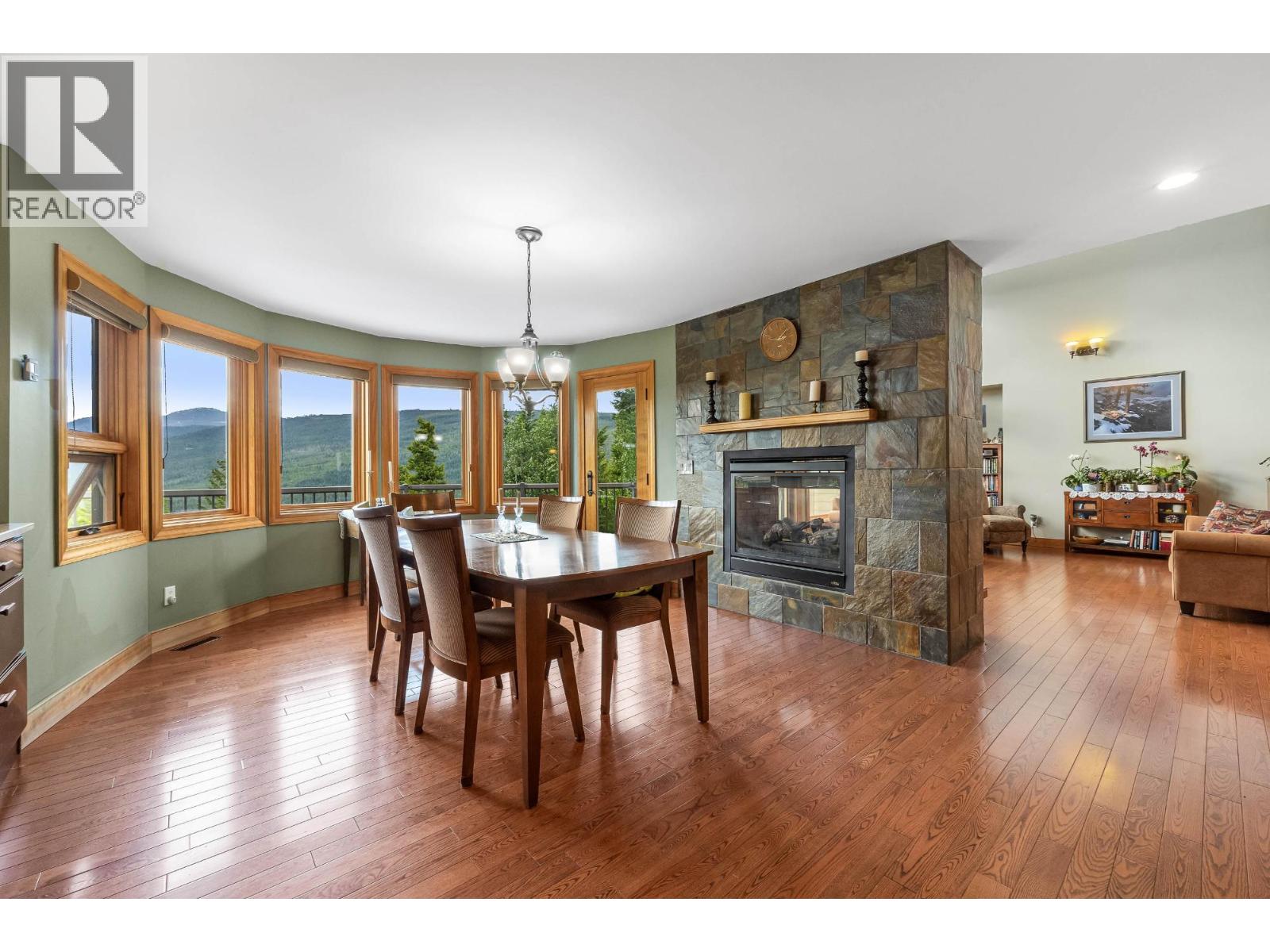 1249 Clearwater Valley Road, Clearwater, British Columbia  V0E 1N1 - Photo 13 - 10374592