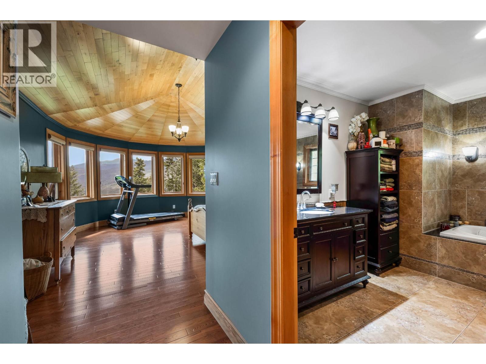 1249 Clearwater Valley Road, Clearwater, British Columbia  V0E 1N1 - Photo 20 - 10374592