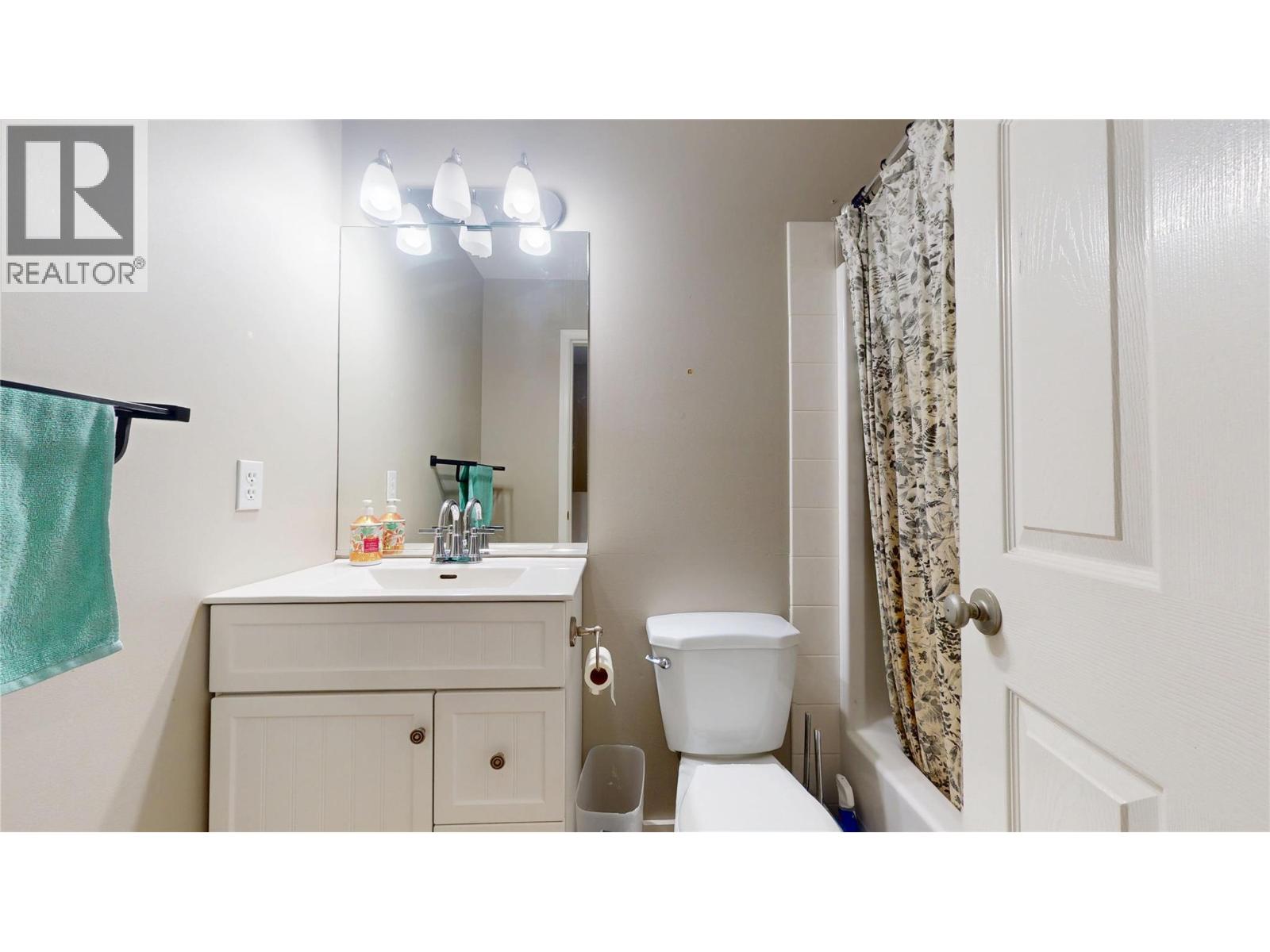 1004 23rd Avenue N Unit# 203, Cranbrook, British Columbia  V1C 6P9 - Photo 12 - 10374262
