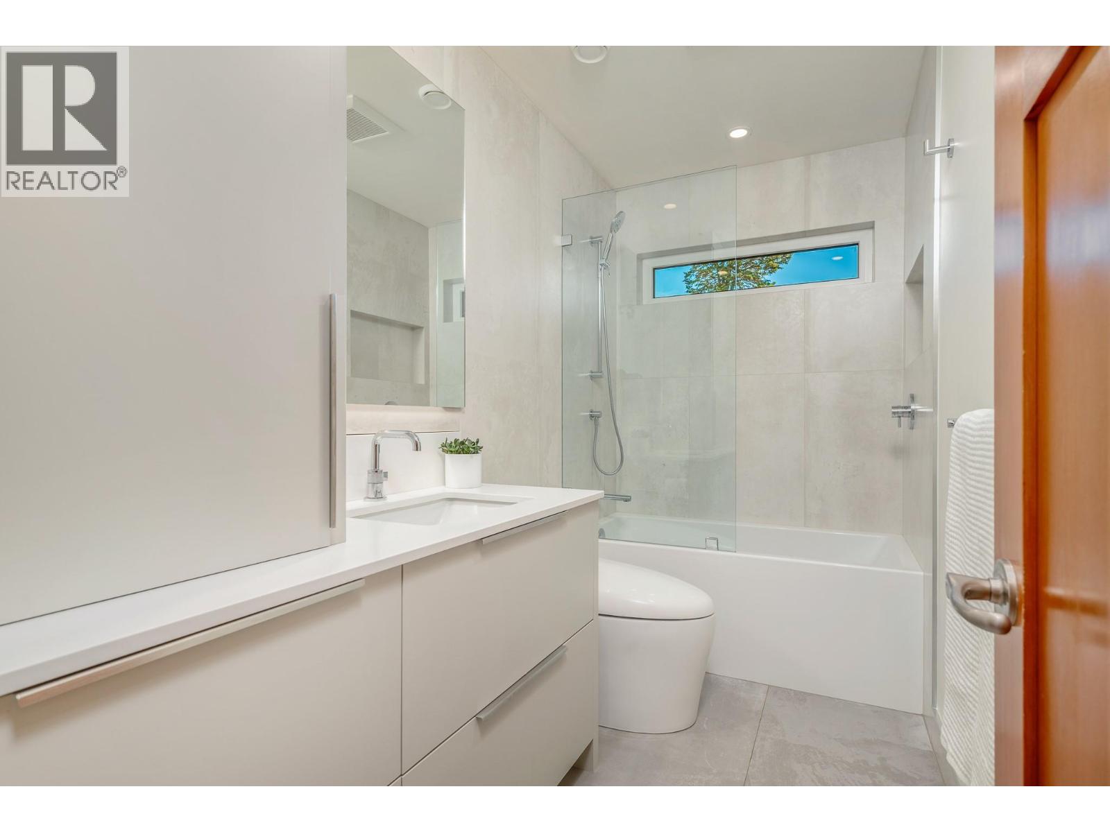 3403 20th Street, Vernon, British Columbia  V1T 4C6 - Photo 21 - 10373817