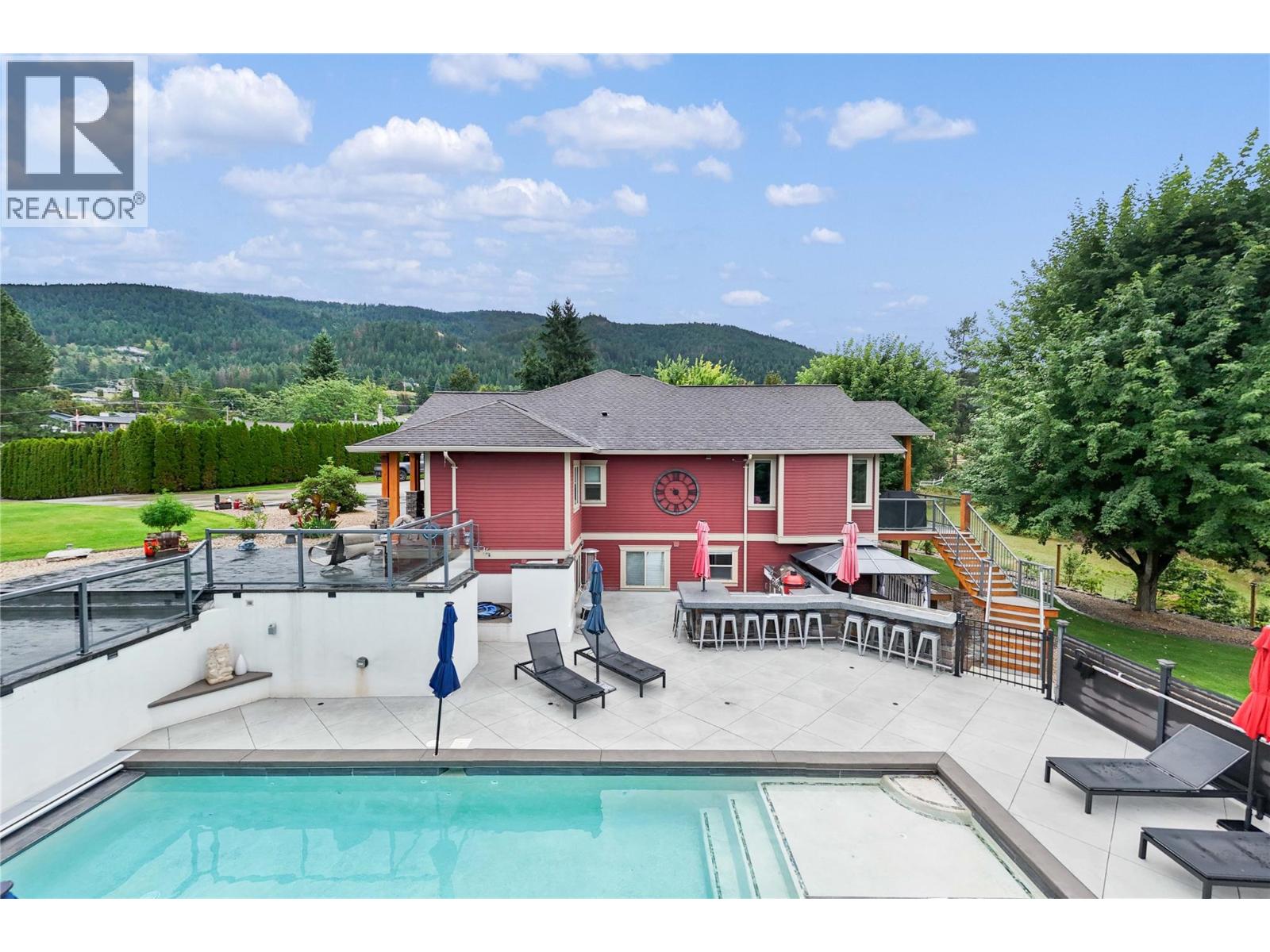 5100 Haynes Road, Vernon, British Columbia  V1B 3J6 - Photo 3 - 10374485