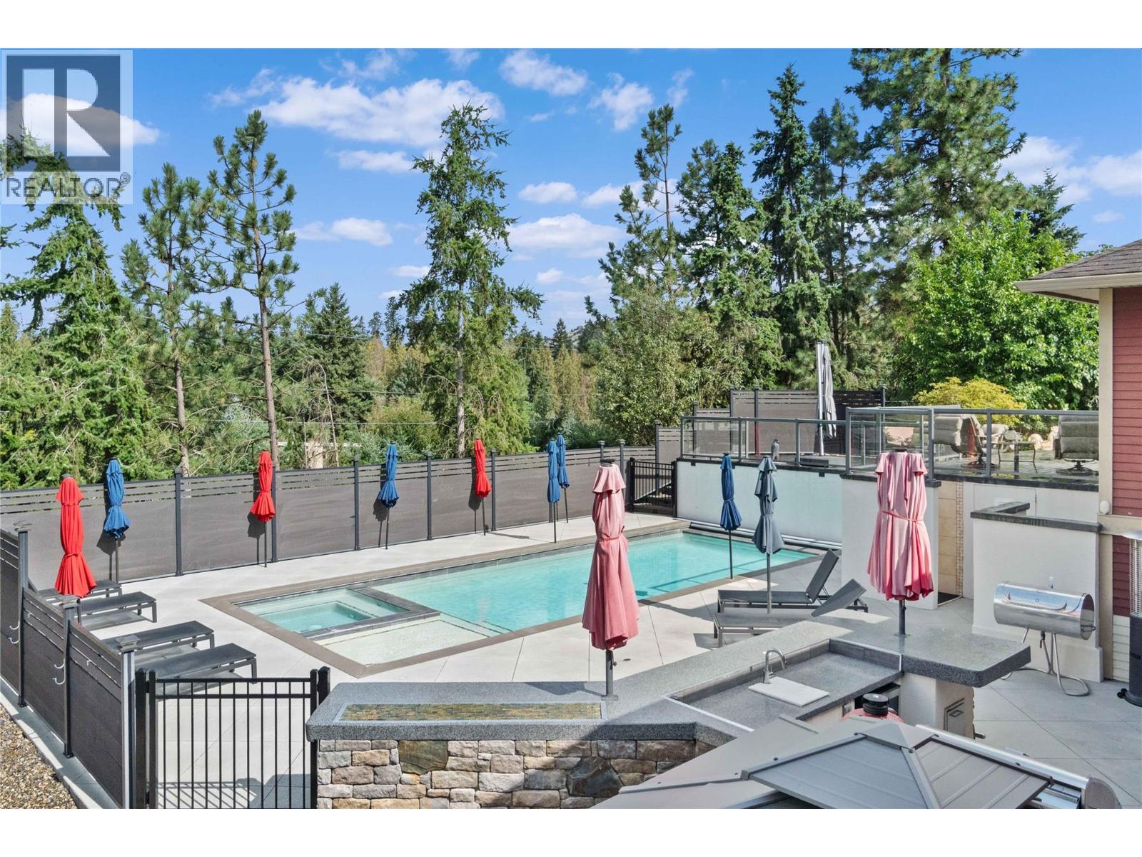 5100 Haynes Road, Vernon, British Columbia  V1B 3J6 - Photo 4 - 10374485