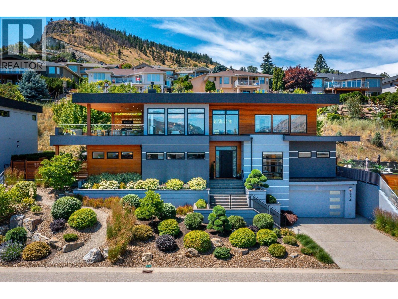 7934 Graystone Drive, coldstream, British Columbia
