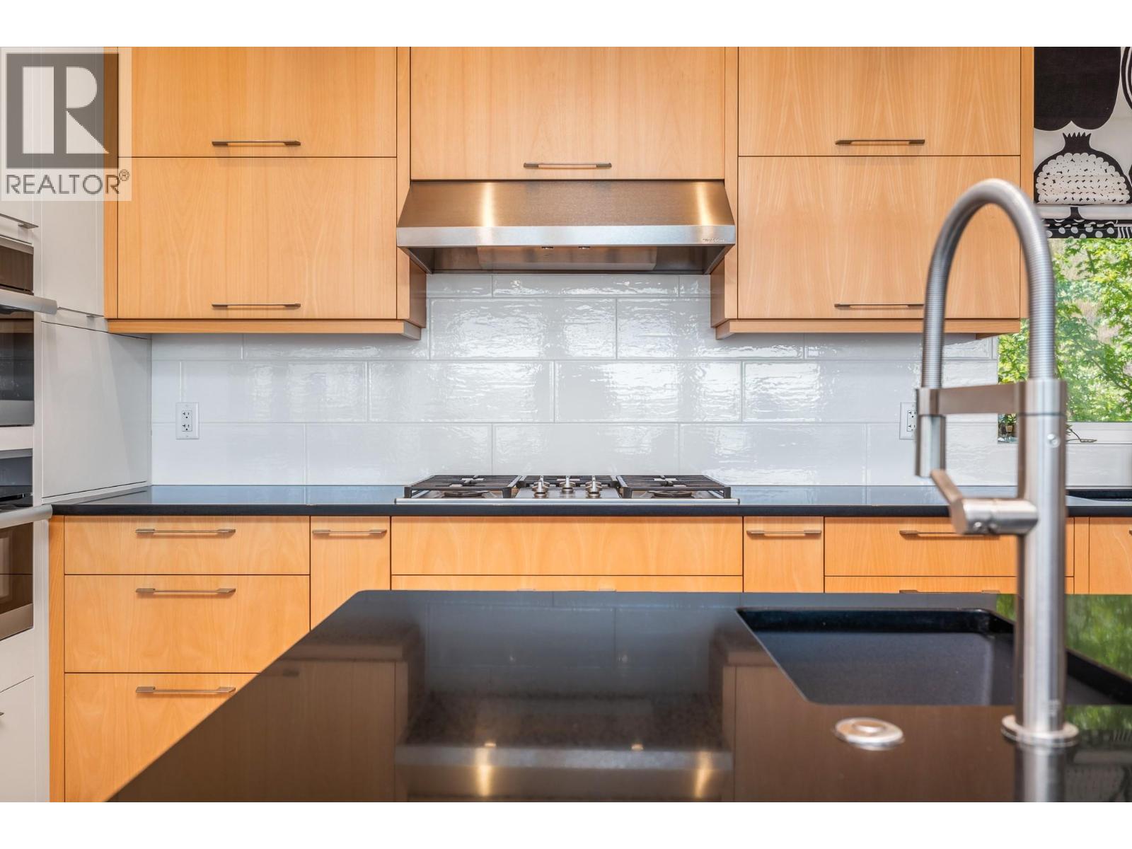 7934 Graystone Drive, Coldstream, British Columbia  V1B 4A9 - Photo 47 - 10374416
