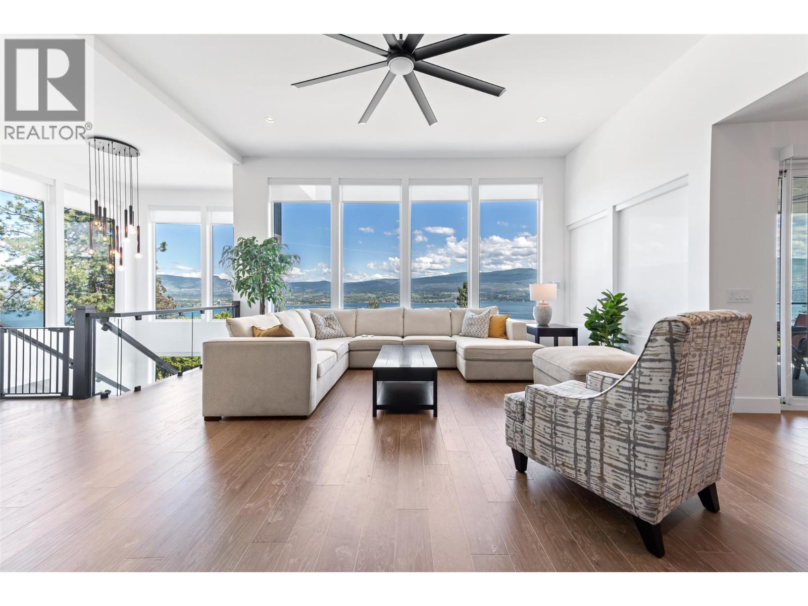 2672 Lakeridge Road, West Kelowna, British Columbia  V1Z 1Y2 - Photo 3 - 10374408