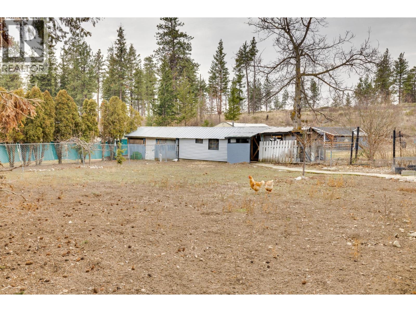 5186 Mackinnon Road, Peachland, British Columbia  V0H 1X2 - Photo 15 - 10373631