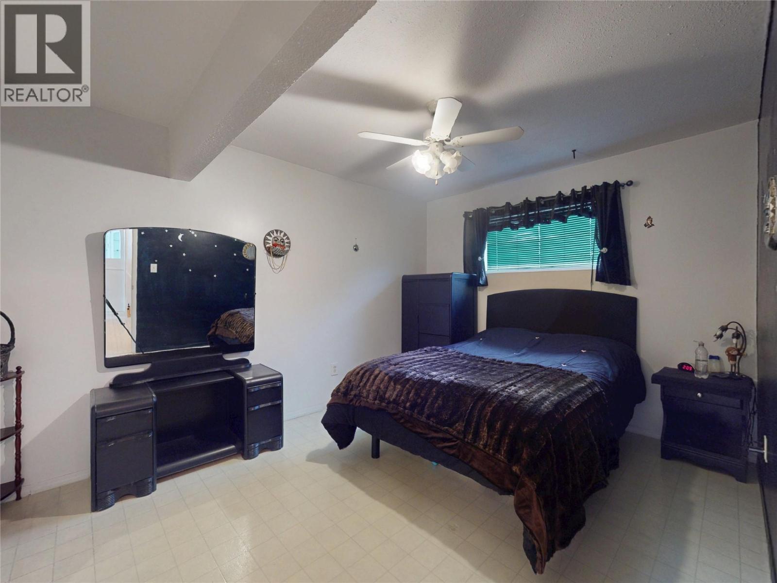 5186 Mackinnon Road, Peachland, British Columbia  V0H 1X2 - Photo 45 - 10373631