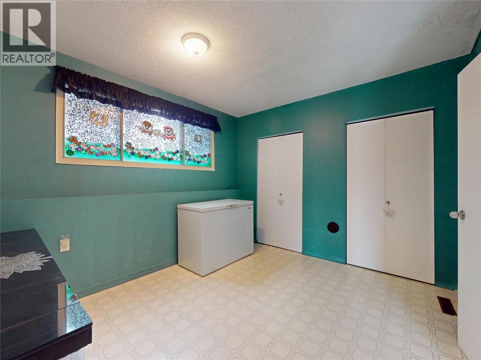 5186 Mackinnon Road, Peachland, British Columbia  V0H 1X2 - Photo 52 - 10373631
