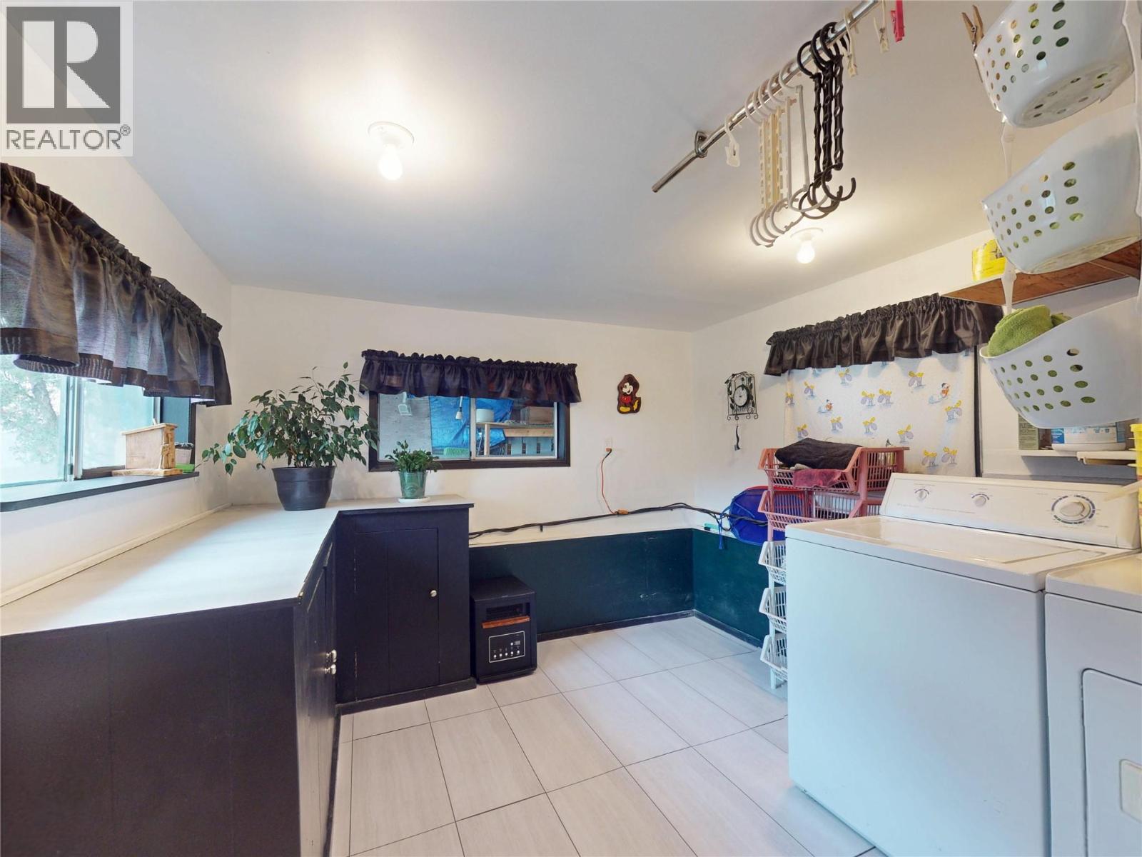 5186 Mackinnon Road, Peachland, British Columbia  V0H 1X2 - Photo 57 - 10373631