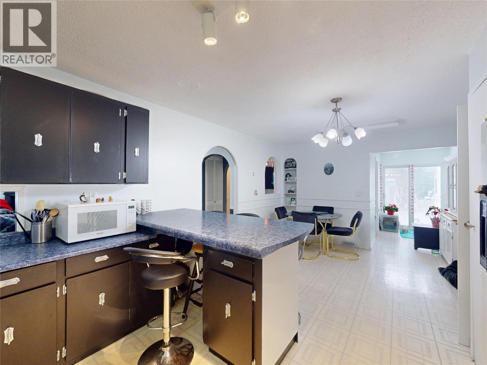 5186 Mackinnon Road, Peachland, British Columbia  V0H 1X2 - Photo 60 - 10373631