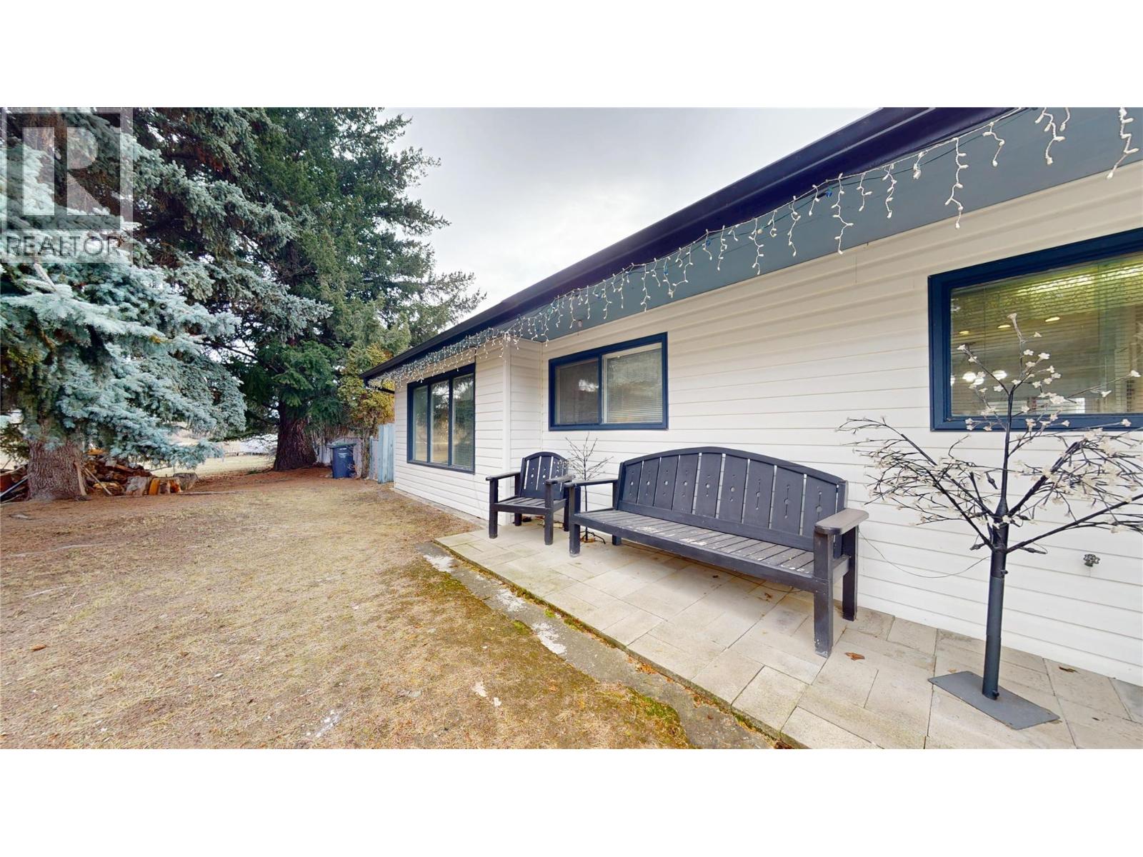 5186 Mackinnon Road, Peachland, British Columbia  V0H 1X2 - Photo 7 - 10373631