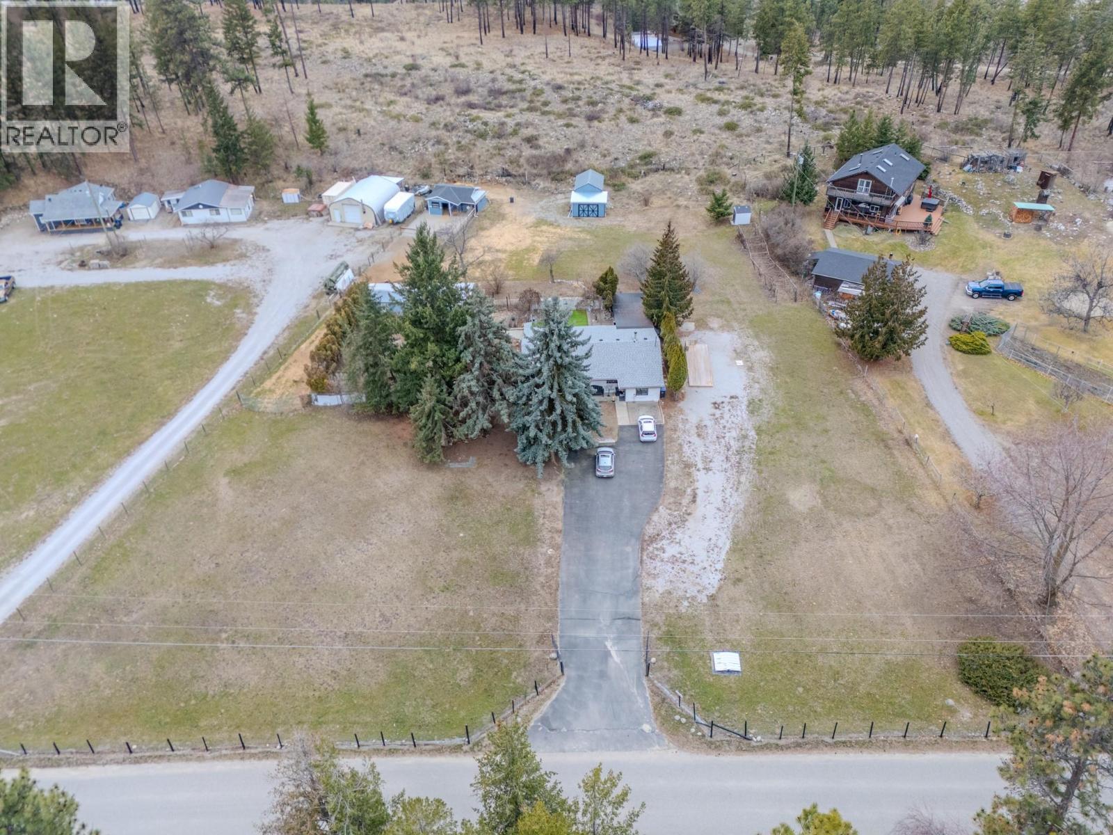 5186 Mackinnon Road, Peachland, British Columbia  V0H 1X2 - Photo 8 - 10373631