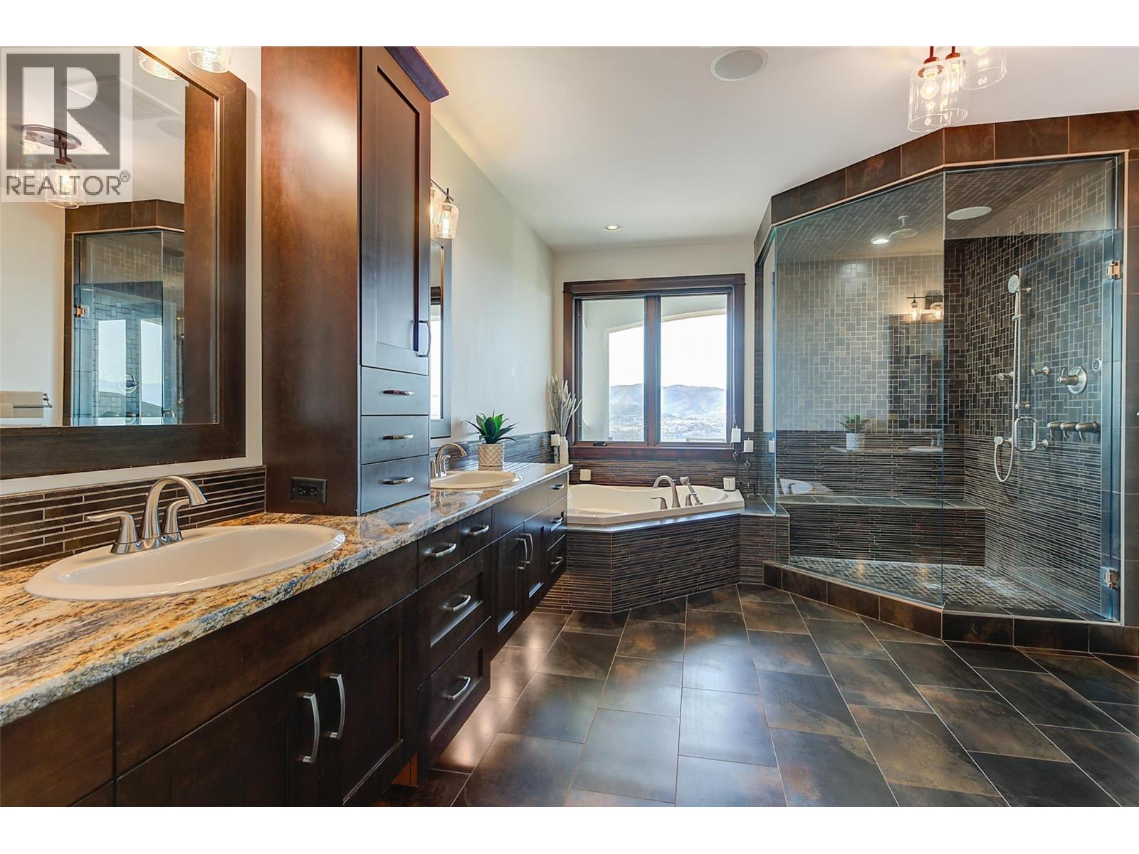 716 Kuipers Crescent, Kelowna, British Columbia  V1W 5B2 - Photo 31 - 10374317