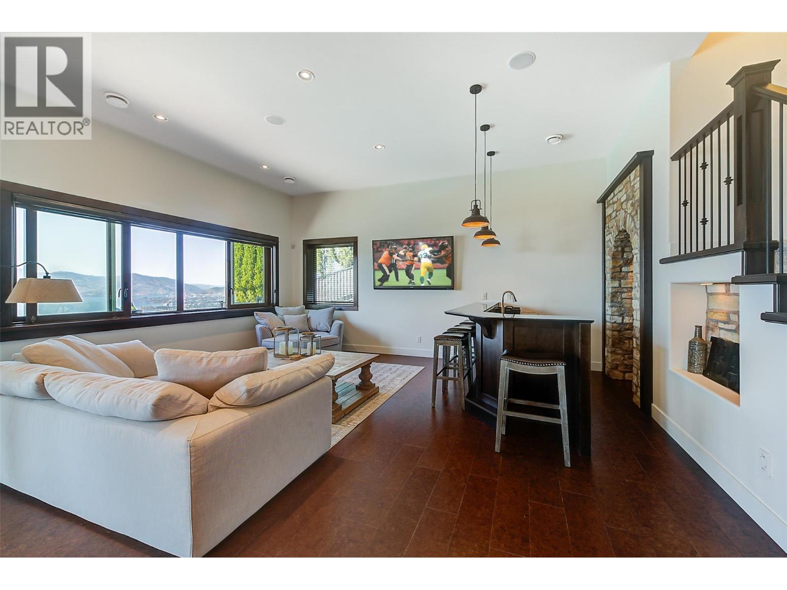 716 Kuipers Crescent, Kelowna, British Columbia  V1W 5B2 - Photo 37 - 10374317