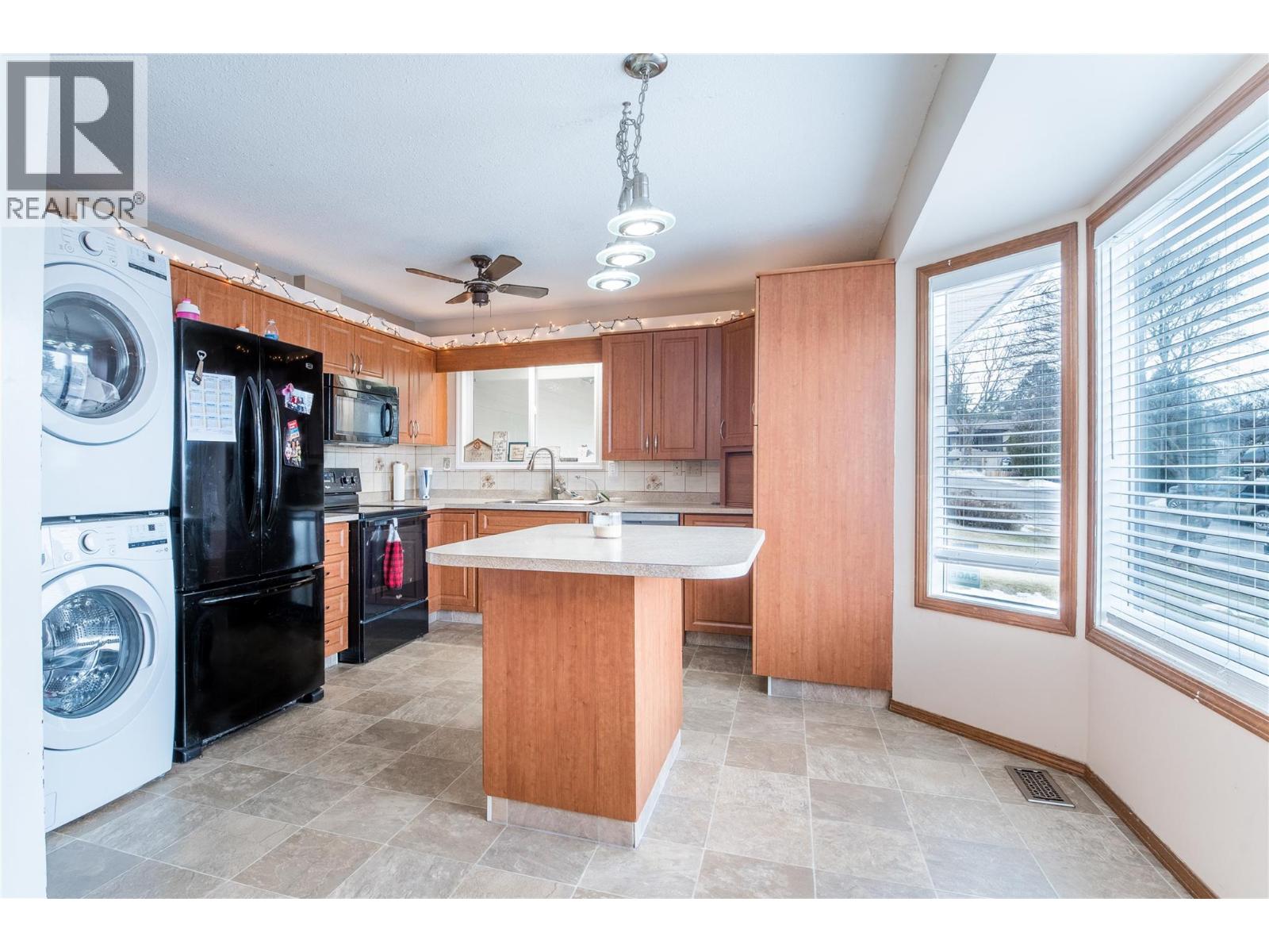 755 Fleming Drive, Kamloops, British Columbia  V1S 1A2 - Photo 10 - 10373650