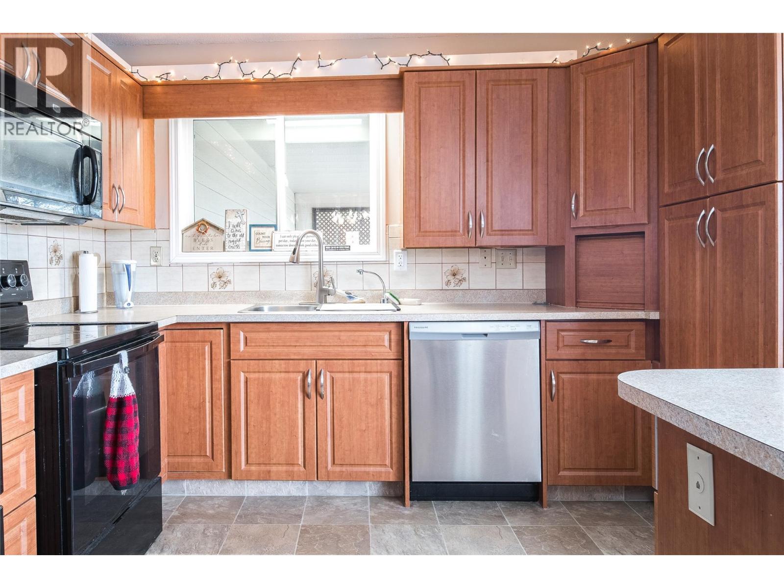 755 Fleming Drive, Kamloops, British Columbia  V1S 1A2 - Photo 12 - 10373650