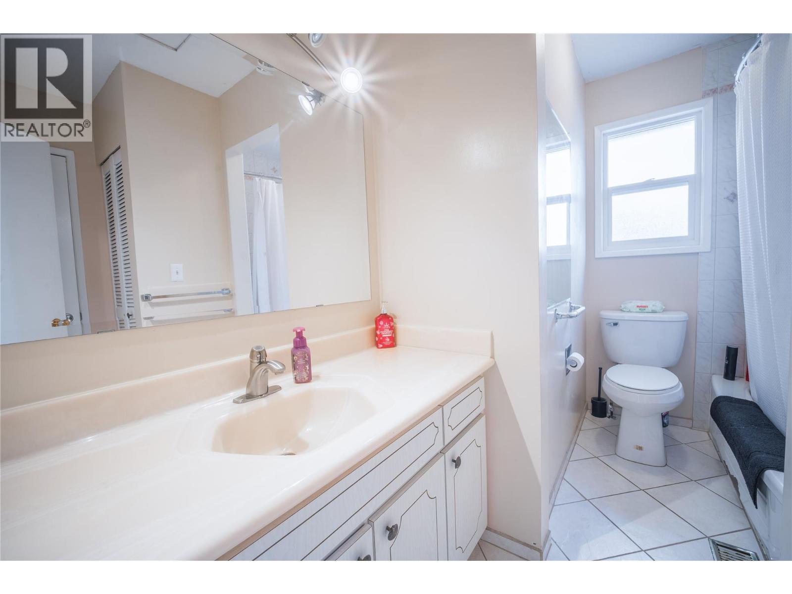755 Fleming Drive, Kamloops, British Columbia  V1S 1A2 - Photo 19 - 10373650