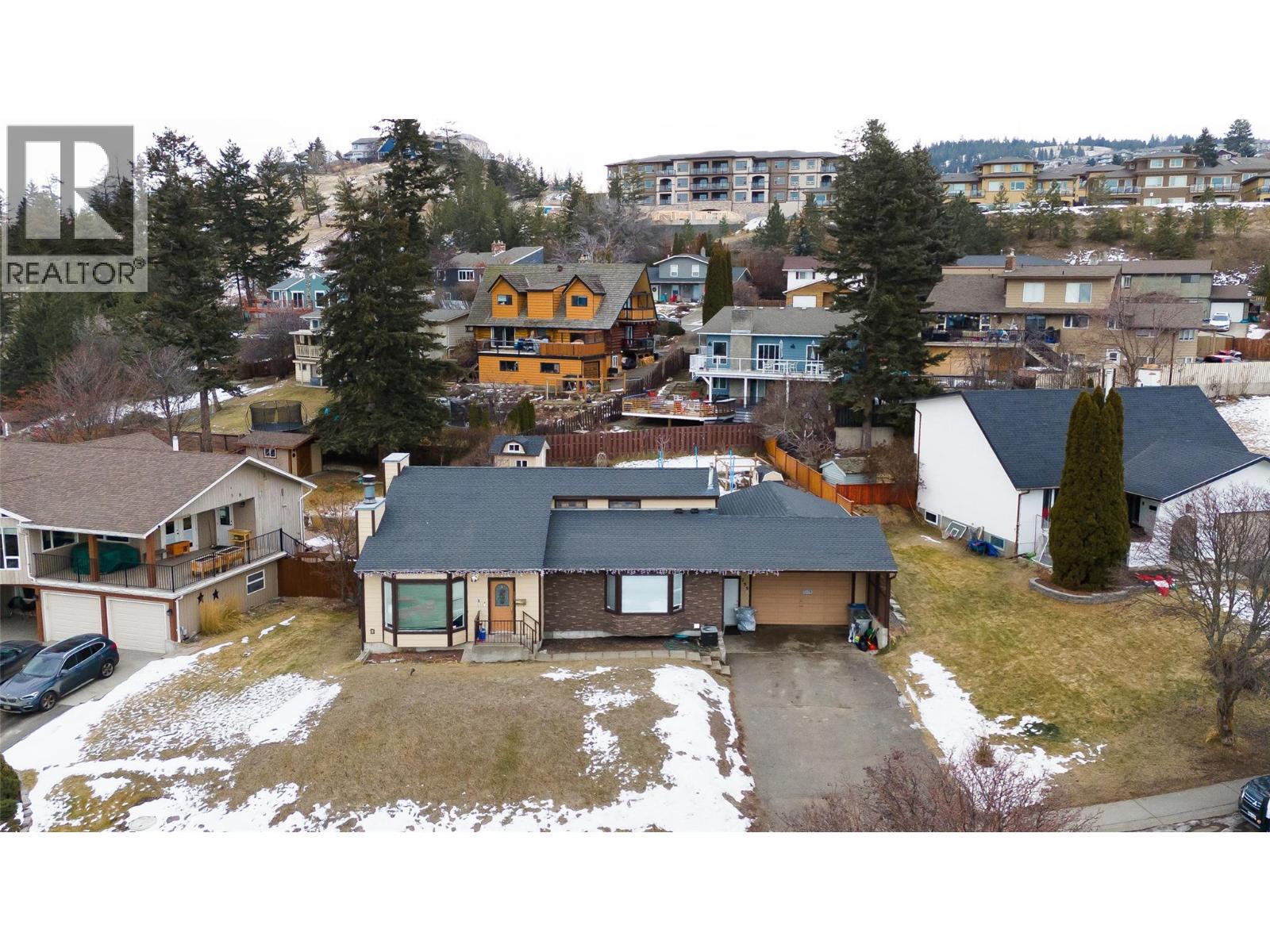 755 Fleming Drive, Kamloops, British Columbia  V1S 1A2 - Photo 2 - 10373650