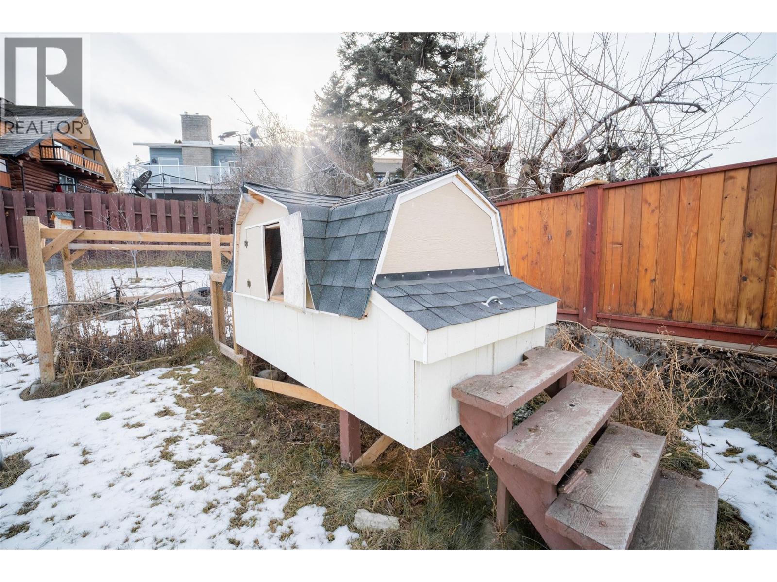 755 Fleming Drive, Kamloops, British Columbia  V1S 1A2 - Photo 38 - 10373650