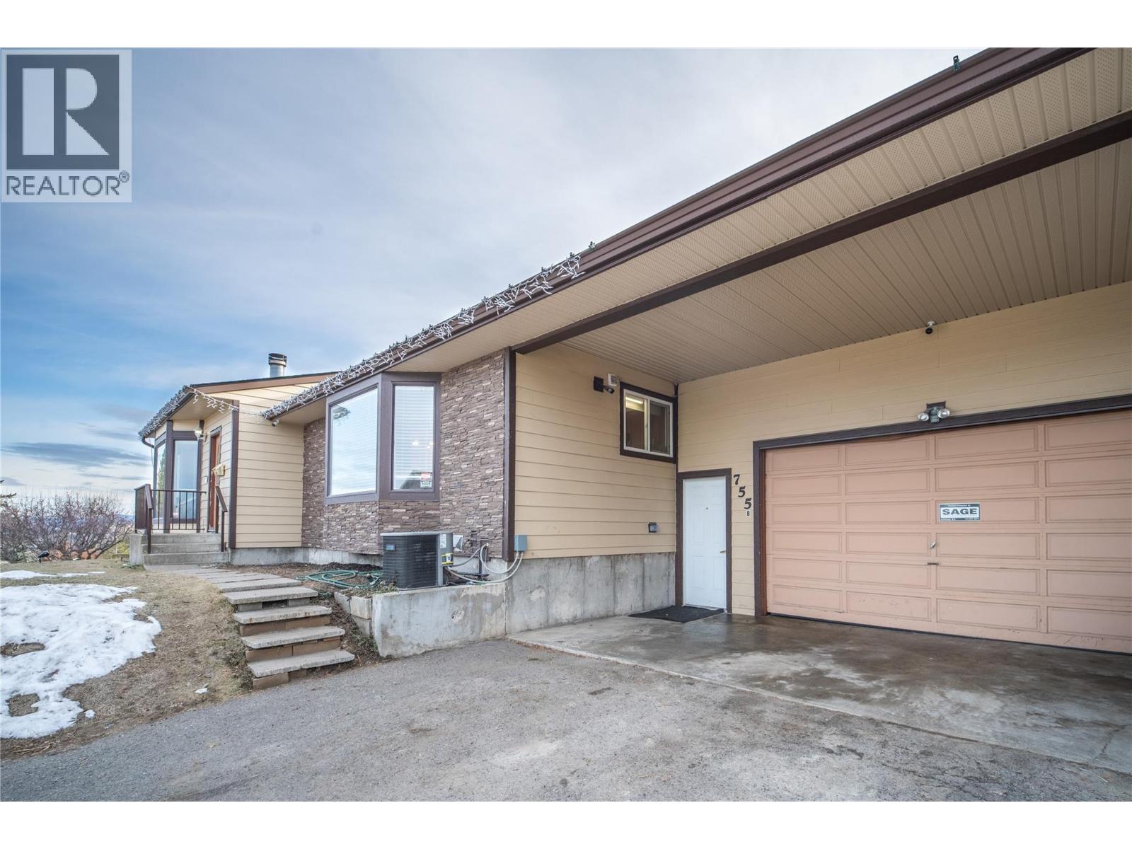 755 Fleming Drive, Kamloops, British Columbia  V1S 1A2 - Photo 4 - 10373650