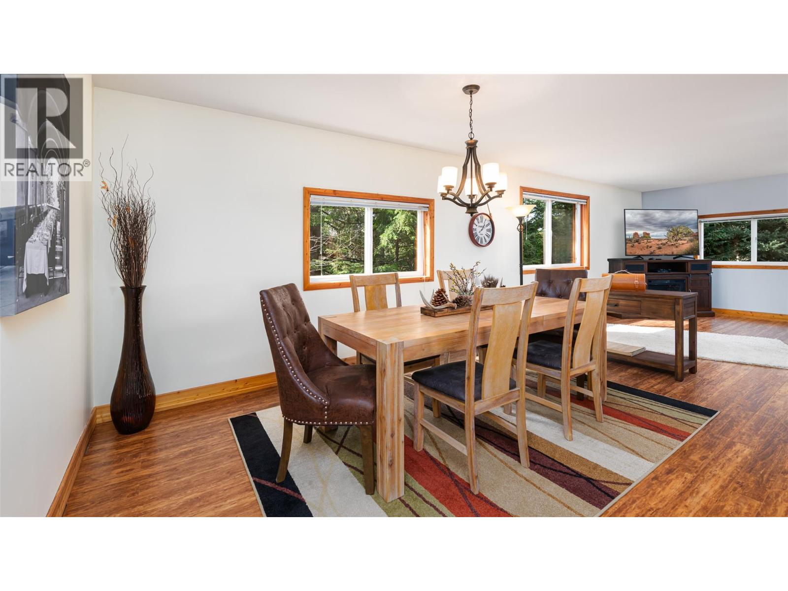7470 3 Highway, Kitchener, British Columbia  V0B 2P0 - Photo 11 - 10374360