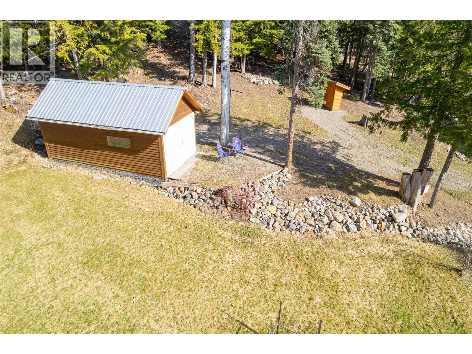 7470 3 Highway, Kitchener, British Columbia  V0B 2P0 - Photo 38 - 10374360