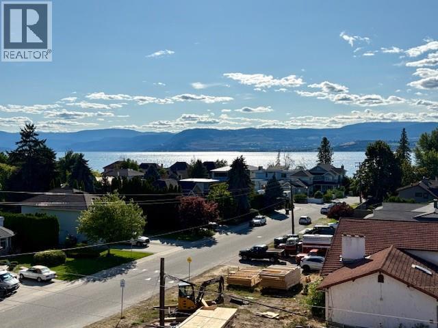 4495 Walker Road Unit# 1, Kelowna, British Columbia  V1W 1G8 - Photo 30 - 10374008