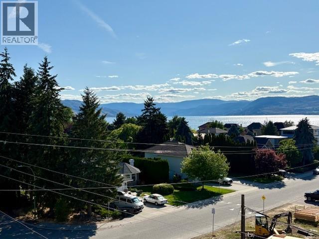 4495 Walker Road Unit# 1, Kelowna, British Columbia  V1W 1G8 - Photo 31 - 10374008