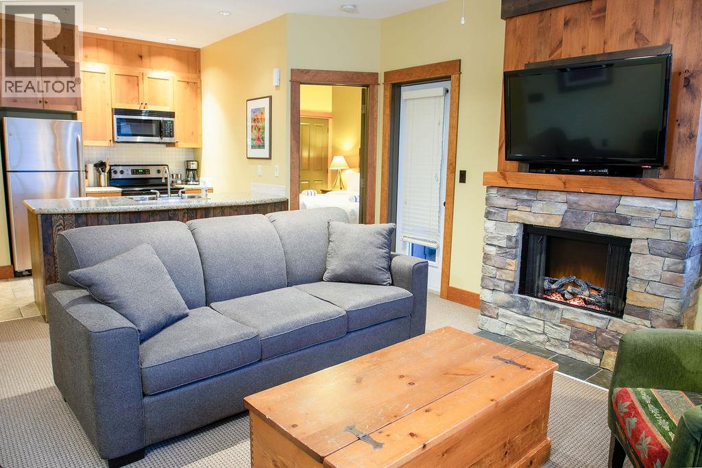4559 TIMBERLINE Crescent Unit# 631C, fernie, British Columbia