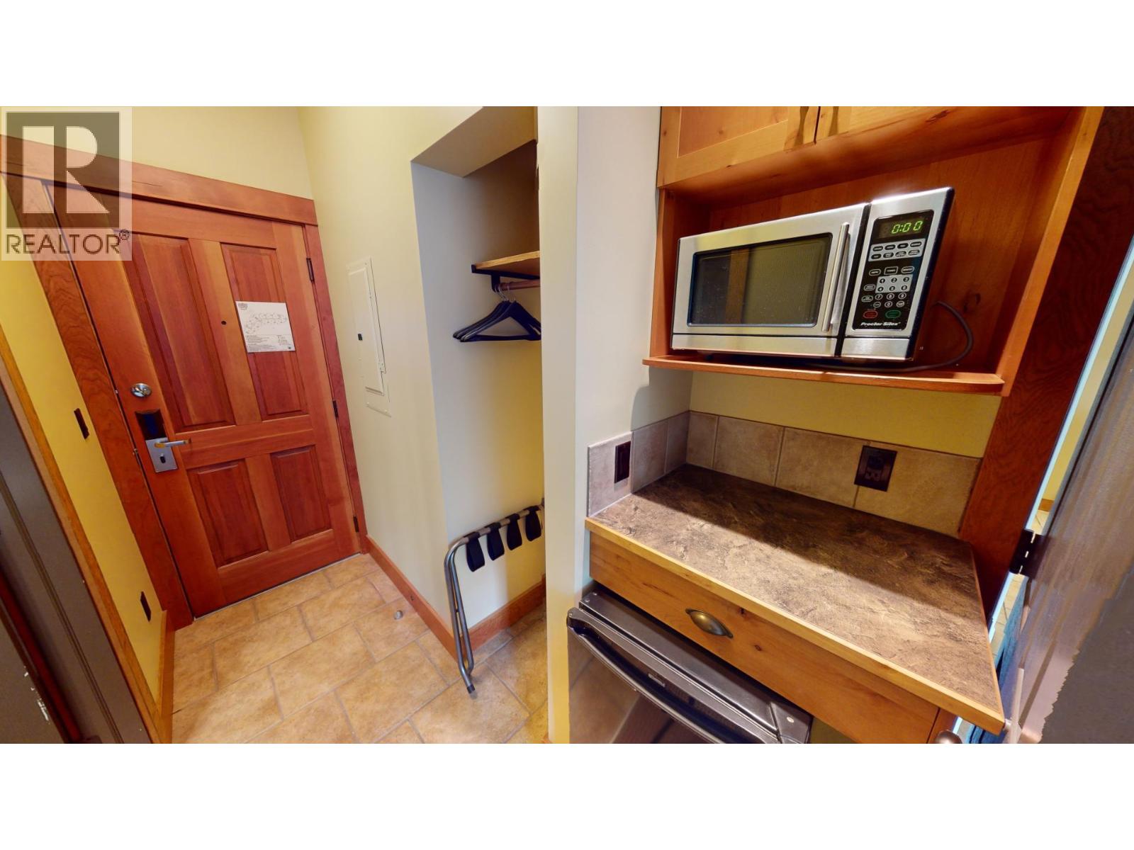 4559 Timberline Crescent Unit# 631c, Fernie, British Columbia  V0B 1M6 - Photo 28 - 10374176