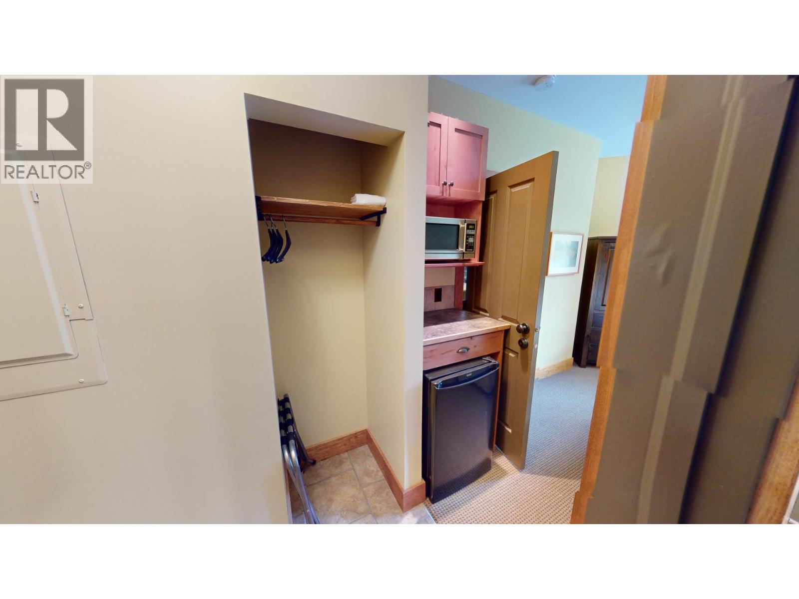 4559 Timberline Crescent Unit# 631c, Fernie, British Columbia  V0B 1M6 - Photo 29 - 10374176