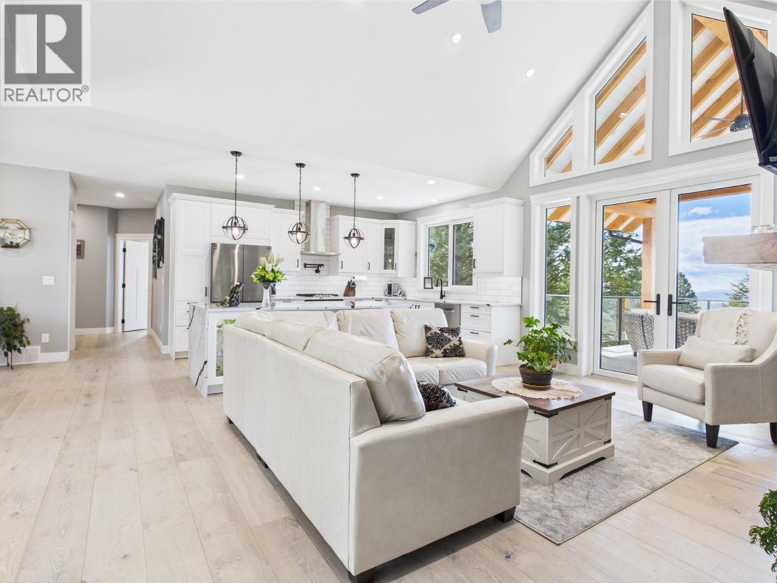 125 Falcon Place, Osoyoos, British Columbia  V0H 1V6 - Photo 10 - 10372300