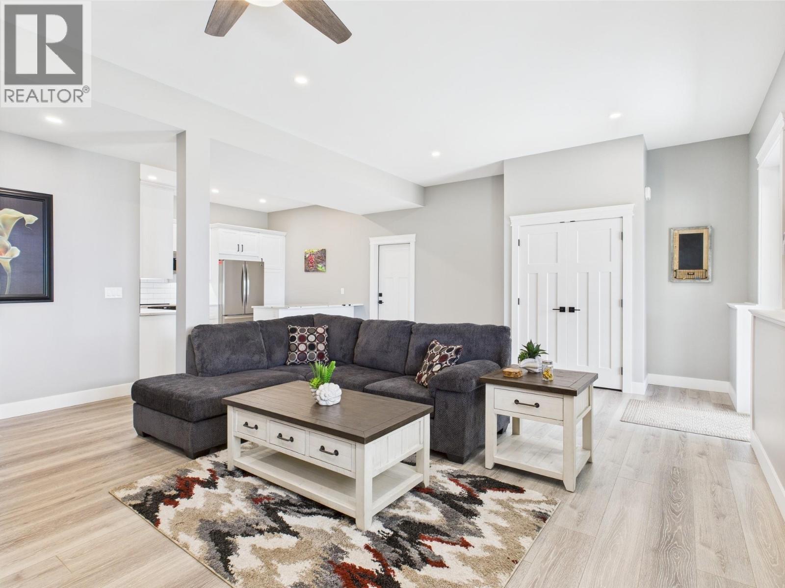 125 Falcon Place, Osoyoos, British Columbia  V0H 1V6 - Photo 37 - 10372300