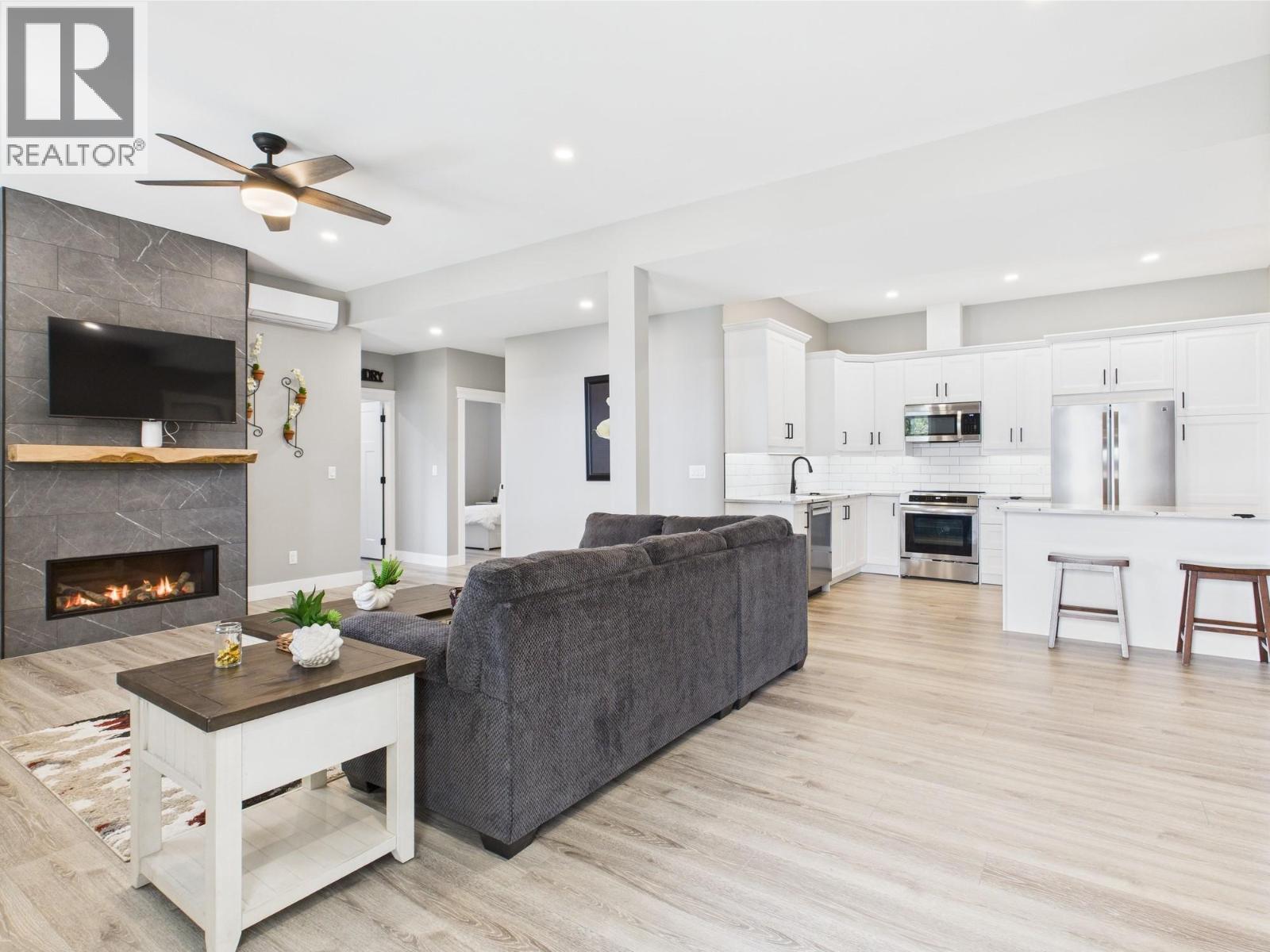 125 Falcon Place, Osoyoos, British Columbia  V0H 1V6 - Photo 39 - 10372300