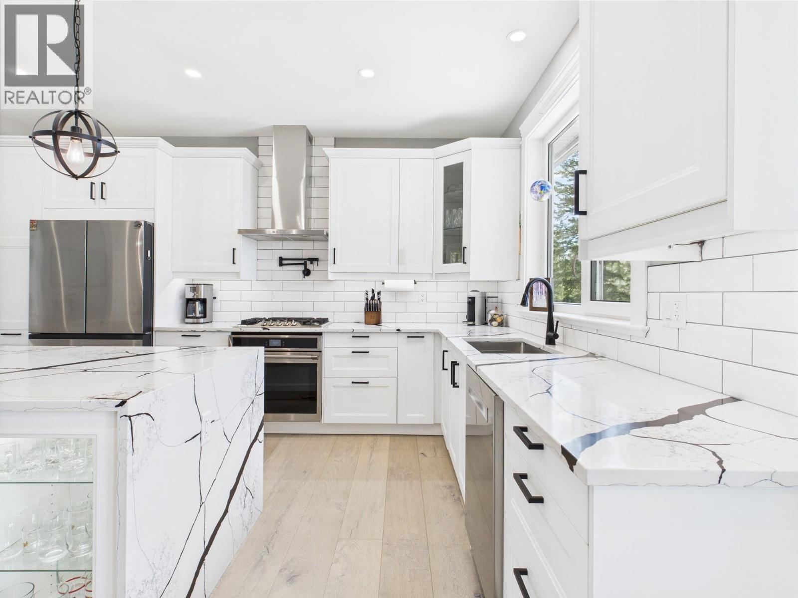 125 Falcon Place, Osoyoos, British Columbia  V0H 1V6 - Photo 5 - 10372300