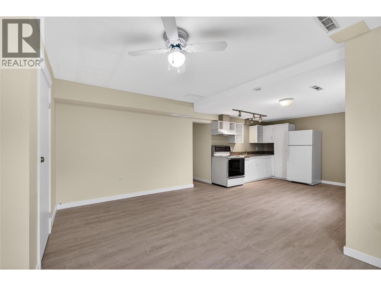 4851 13 Street Ne, Salmon Arm, British Columbia  V1E 3P1 - Photo 37 - 10374319