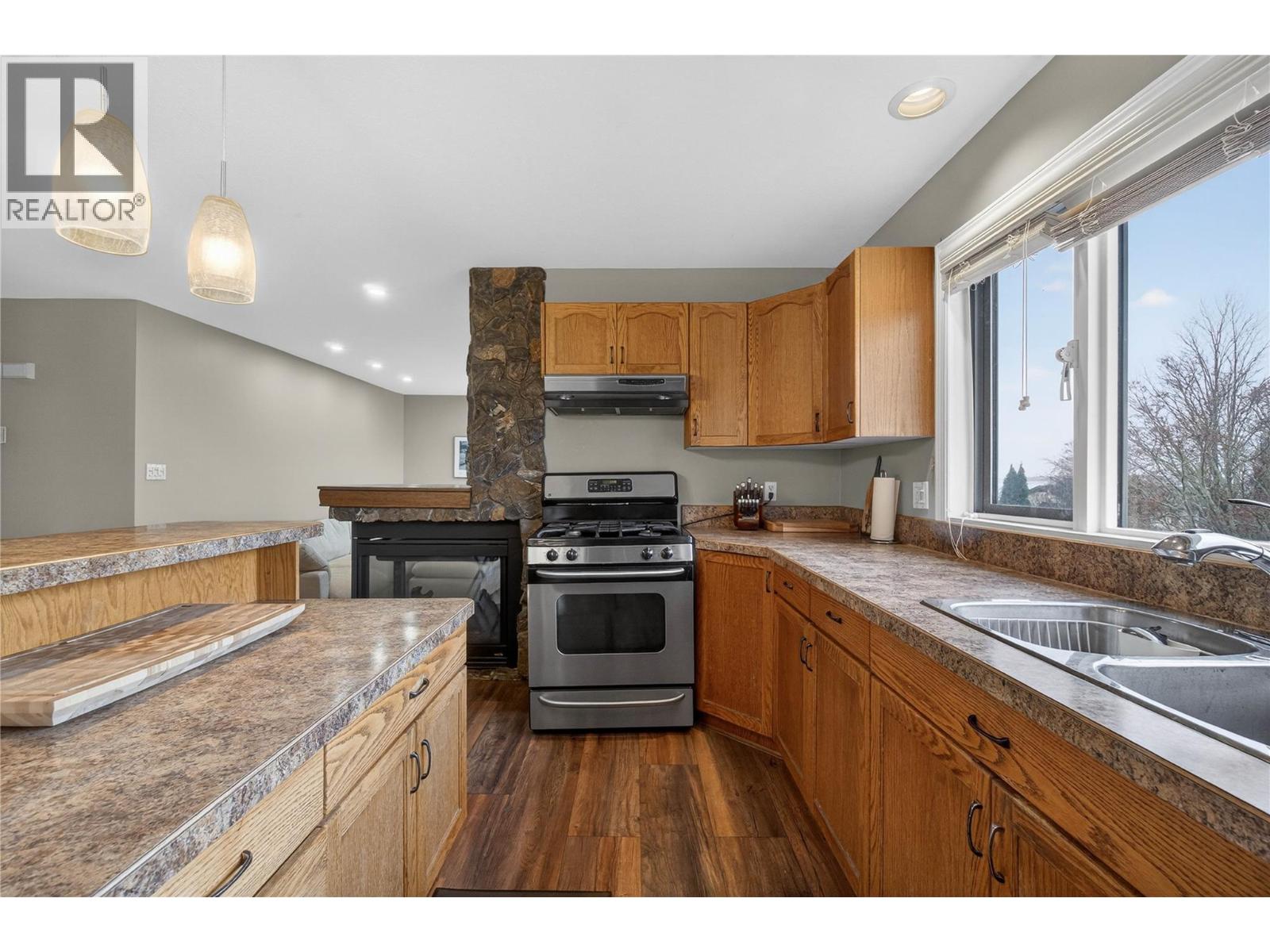 4851 13 Street Ne, Salmon Arm, British Columbia  V1E 3P1 - Photo 7 - 10374319