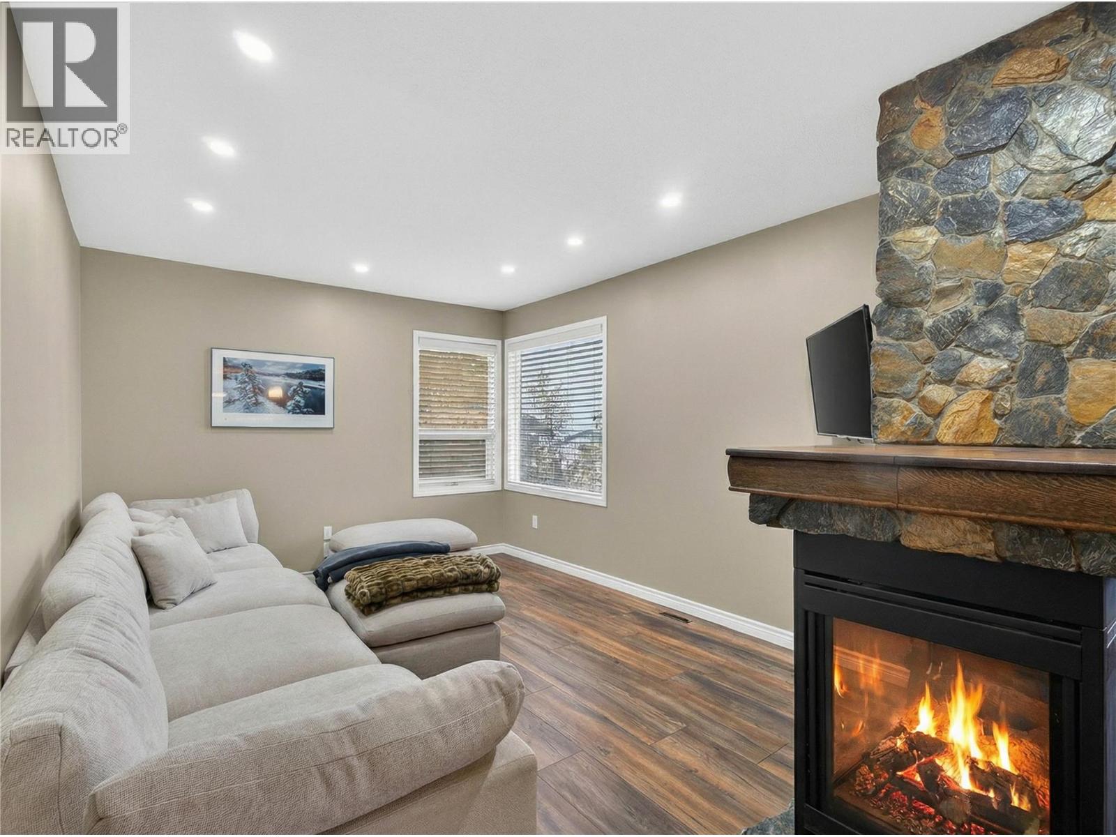 4851 13 Street Ne, Salmon Arm, British Columbia  V1E 3P1 - Photo 8 - 10374319