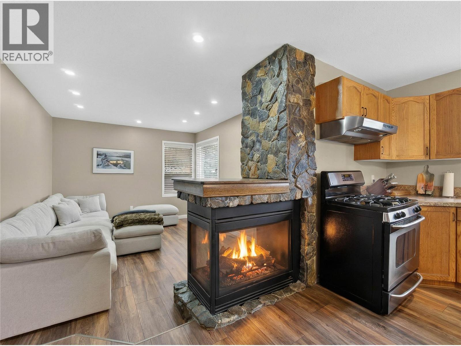 4851 13 Street Ne, Salmon Arm, British Columbia  V1E 3P1 - Photo 9 - 10374319