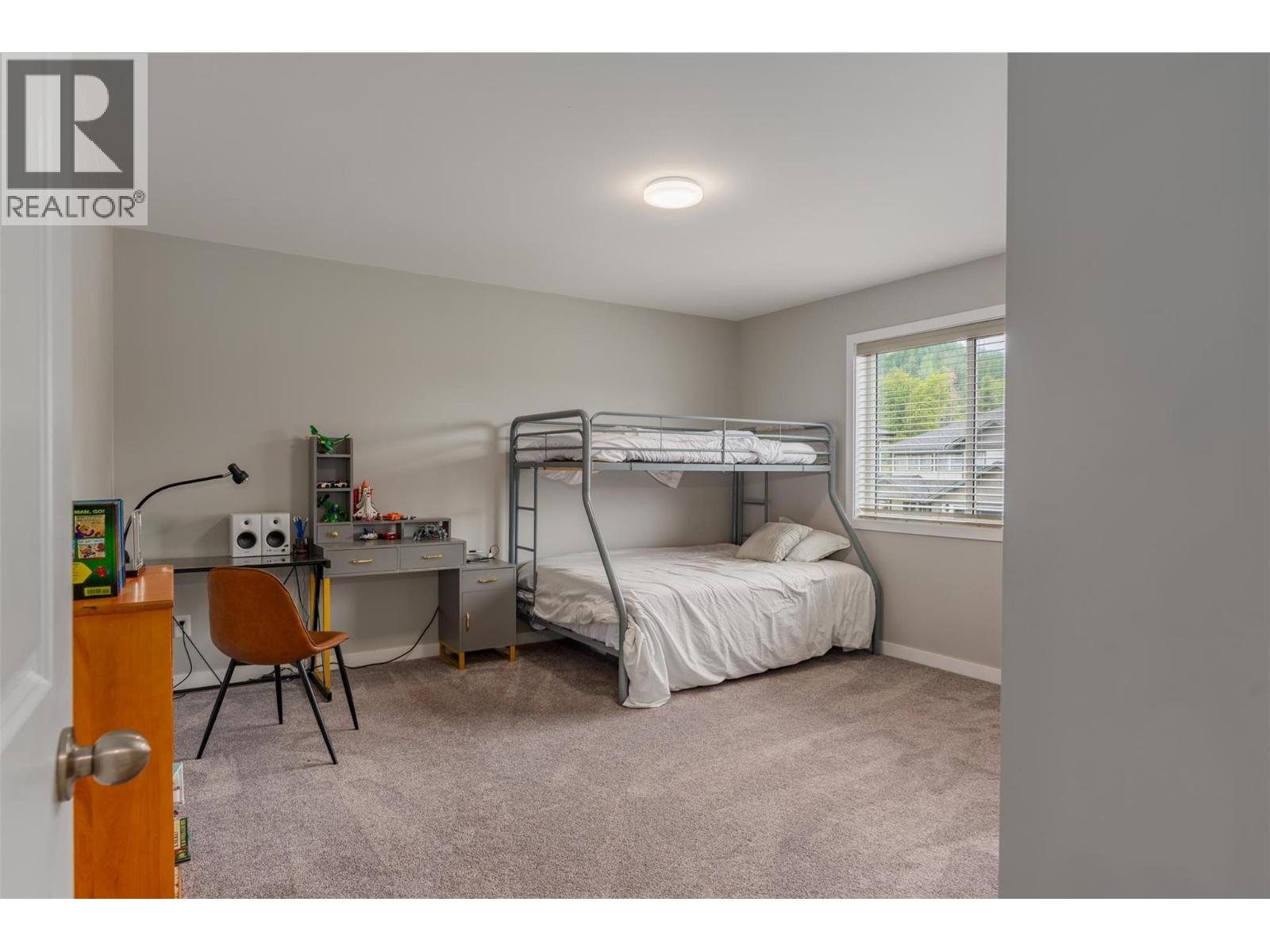3904 Grandview Drive, Castlegar, British Columbia  V1N 4X9 - Photo 29 - 10374275